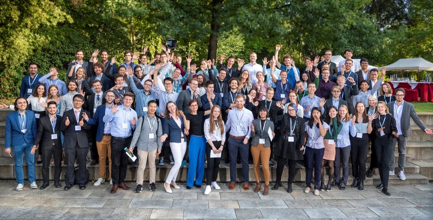 Picture on top of page: Students of all three Max Planck Schools at Kick-off-symposium of the Max Planck Schools in September 2019. © David Ausserhofer